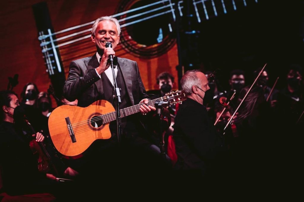 Andrea Bocelli with Guitar on Stage